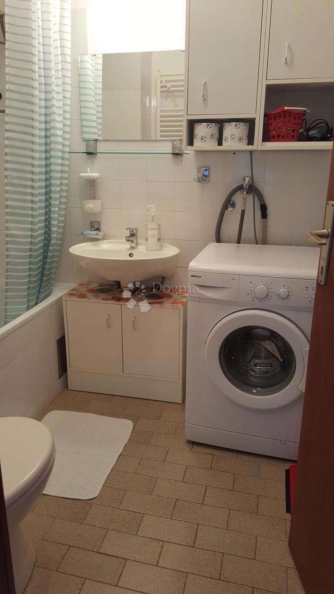 Apartment Zu verkaufen - PRIMORSKO-GORANSKA MALI LOŠINJ