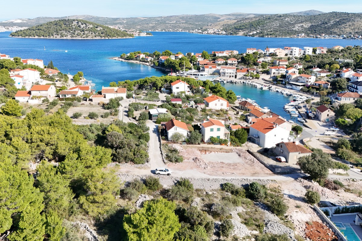 Land For sale ROGOZNICA