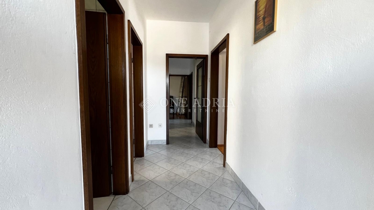 House For sale - PRIMORSKO-GORANSKA NOVI VINODOLSKI