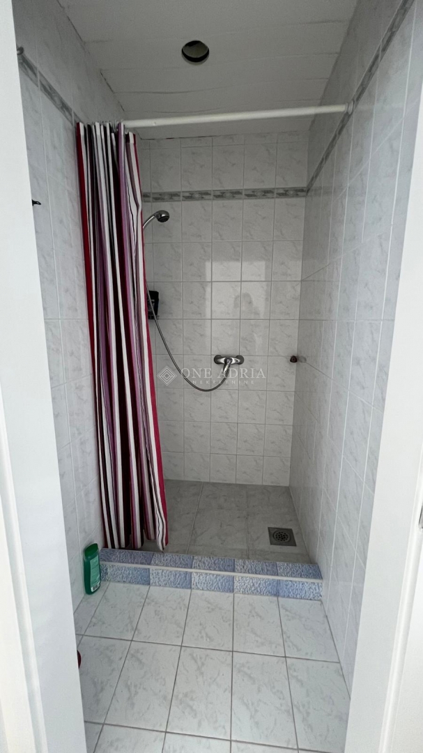 House For sale - PRIMORSKO-GORANSKA NOVI VINODOLSKI