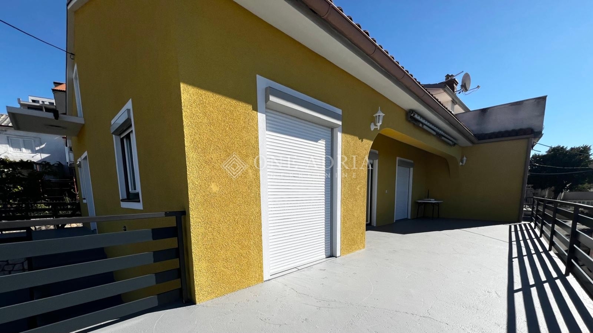 House For sale - PRIMORSKO-GORANSKA NOVI VINODOLSKI