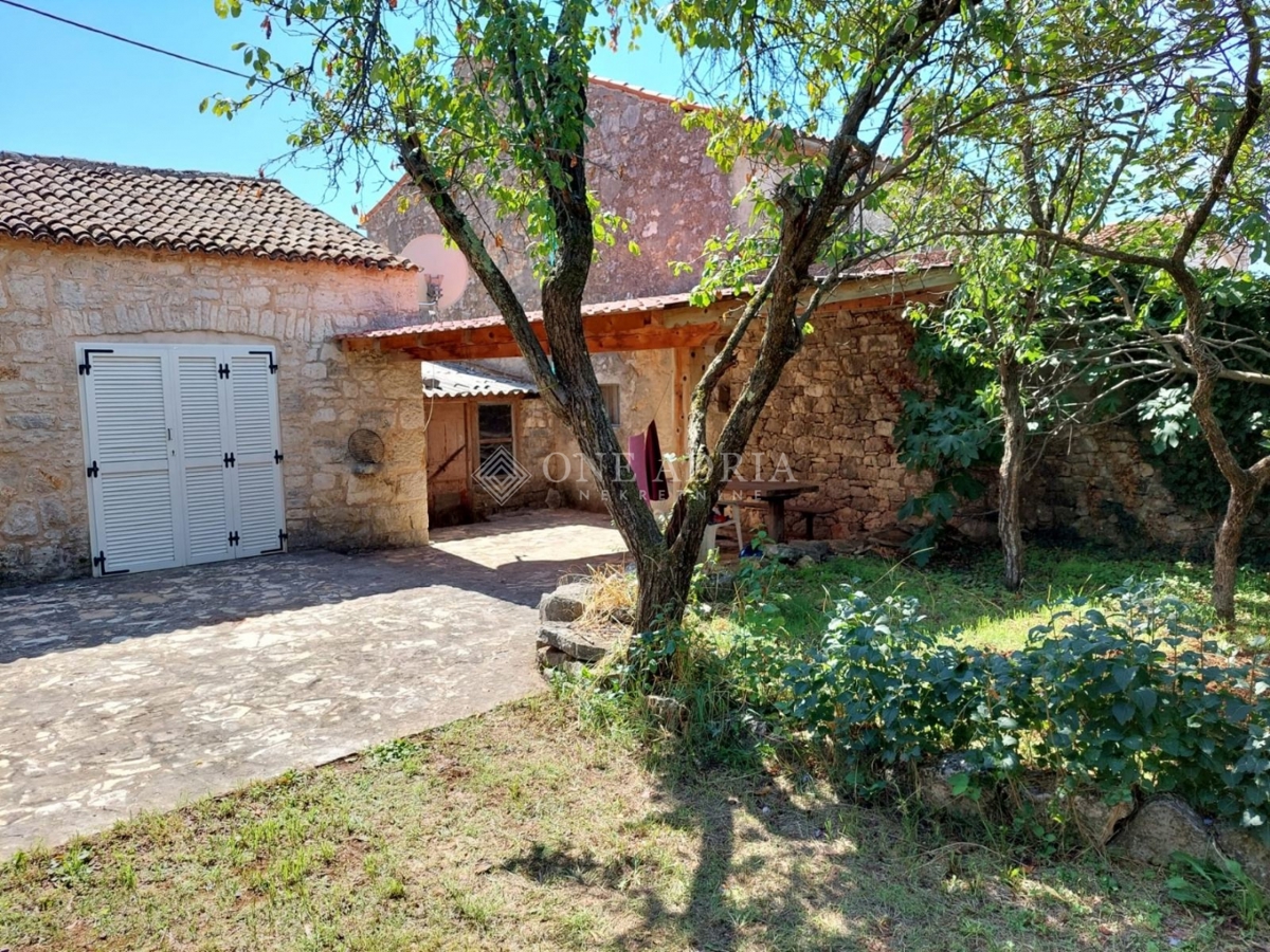 Kuća Na prodaju - ISTARSKA VIŠNJAN