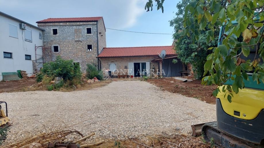 Kuća Na prodaju - ISTARSKA VIŠNJAN