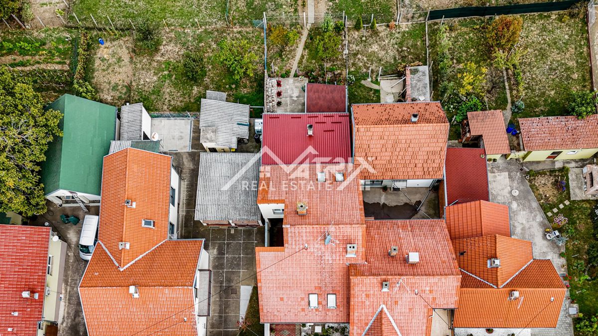 Dom Na sprzedaż - VUKOVARSKO-SRIJEMSKA VUKOVAR