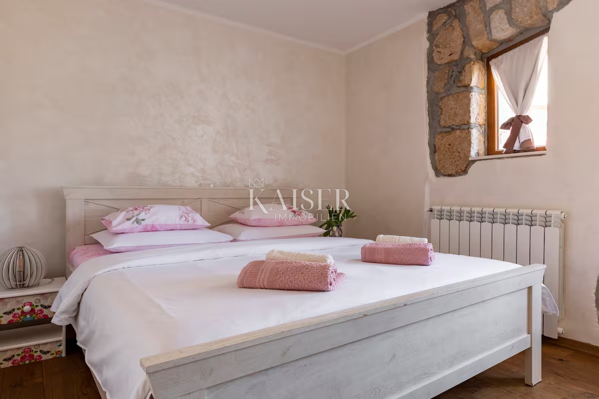 House For sale - PRIMORSKO-GORANSKA MOŠĆENIČKA DRAGA