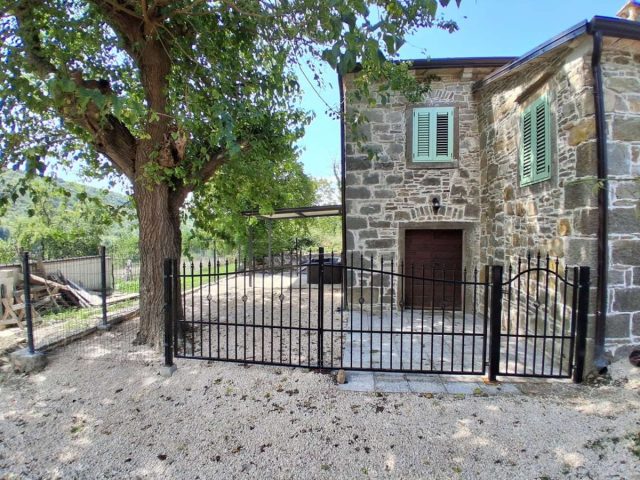 Hiša na predaj 89 m² – Buzet