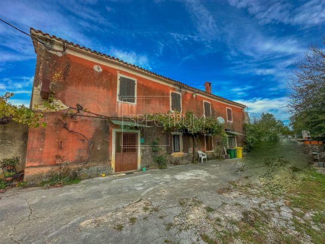 House for sale 400 m² – Grožnjan