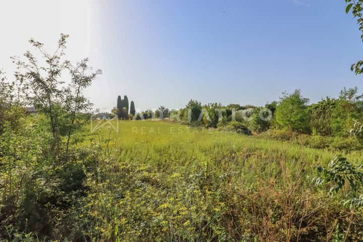 Pozemok na predaj 2050 m² – Fažana