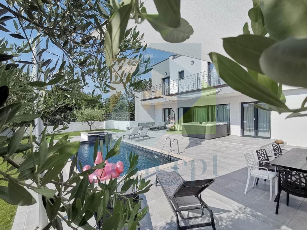 House For sale - Istarska Poreč - foto 2/29