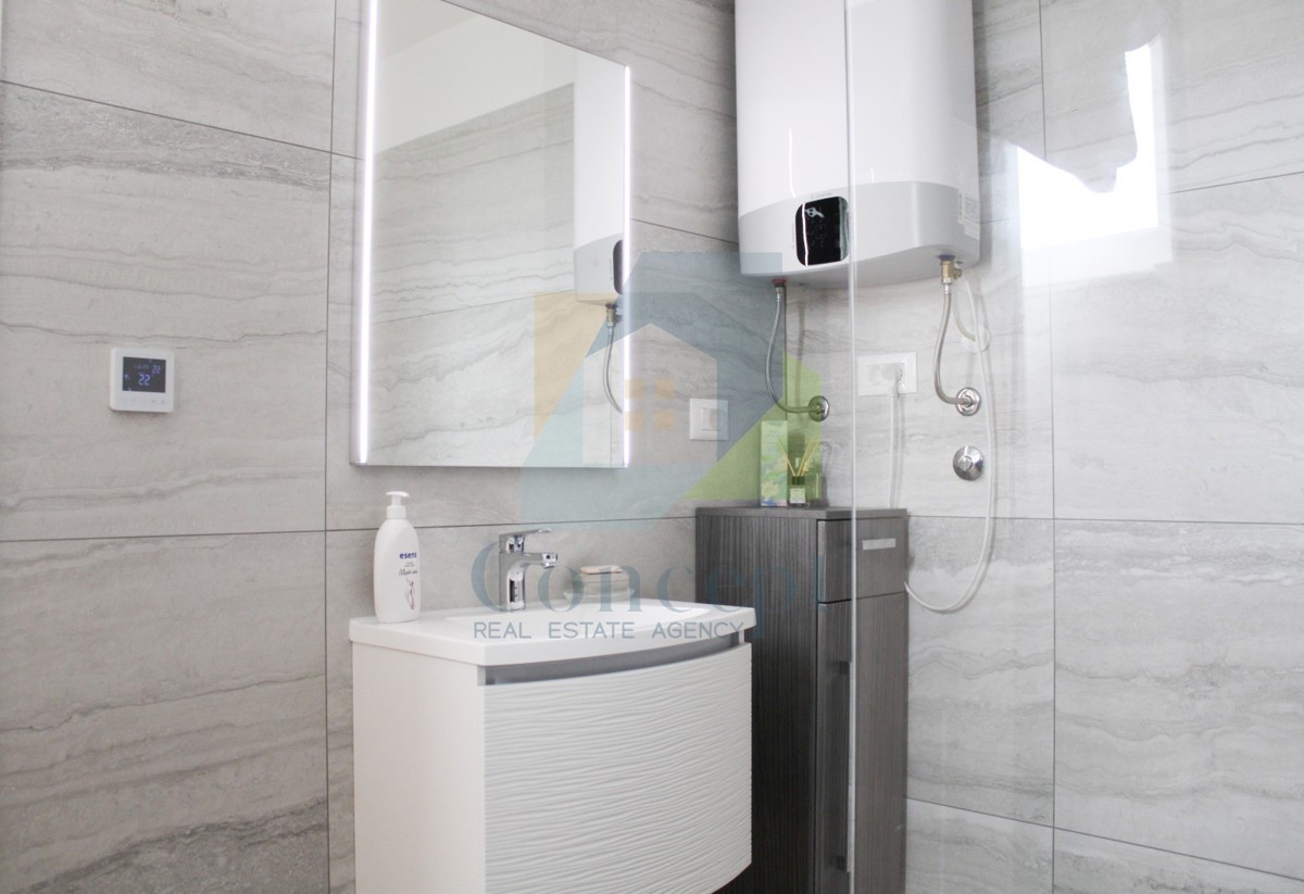 Apartma Na predaj - ISTARSKA POREČ