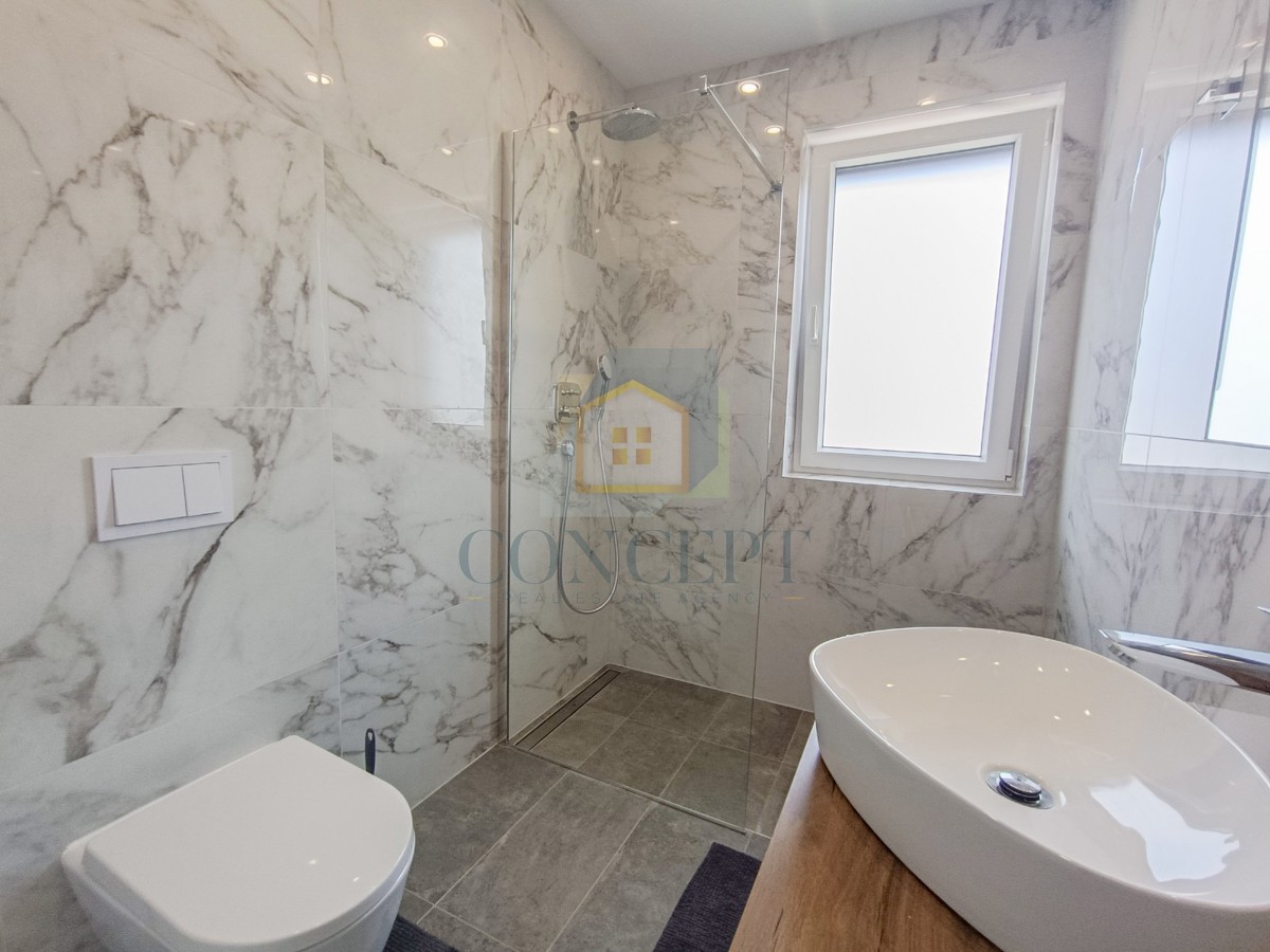 Apartma Na predaj - ISTARSKA POREČ