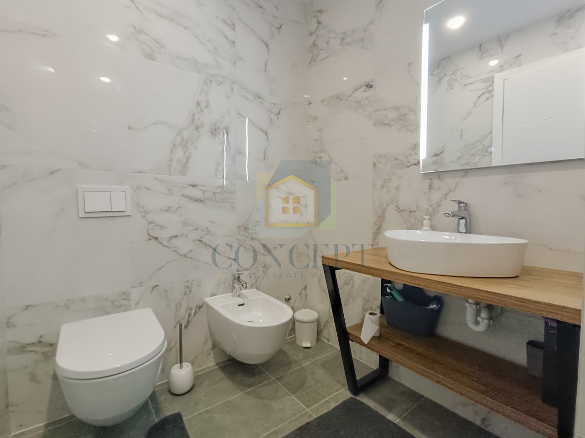 Apartma Na predaj - ISTARSKA POREČ
