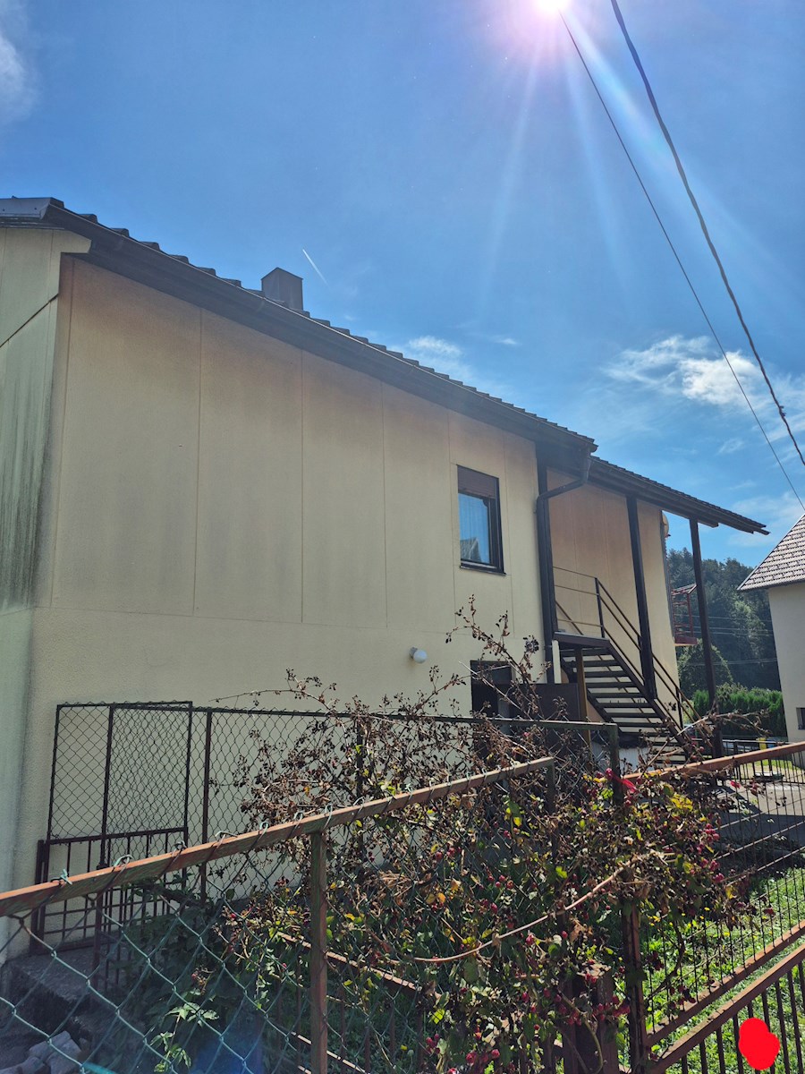 Haus Zu verkaufen - Karlovačka Ogulin - foto 1/2