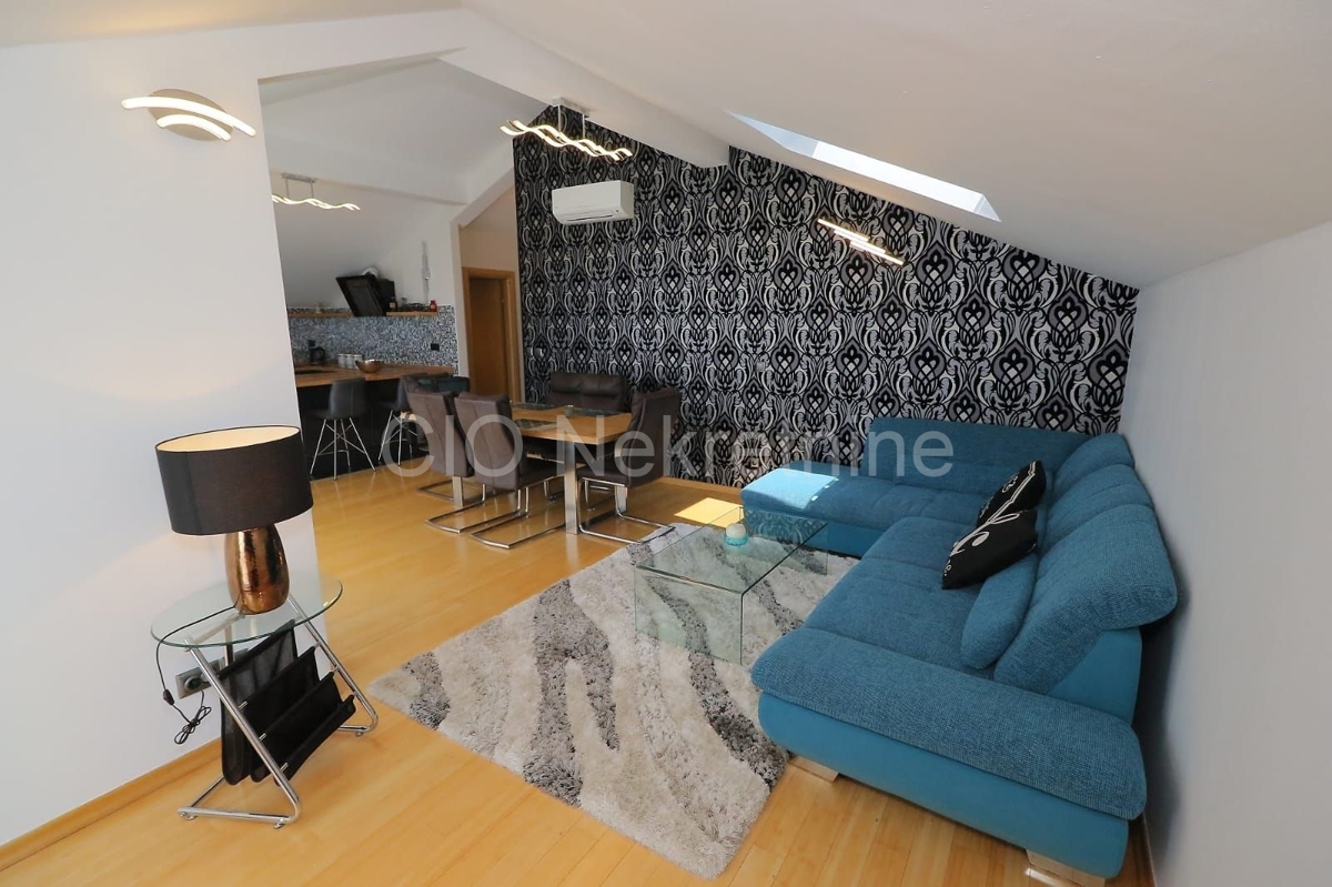 Flat For rent - SPLITSKO-DALMATINSKA SPLIT