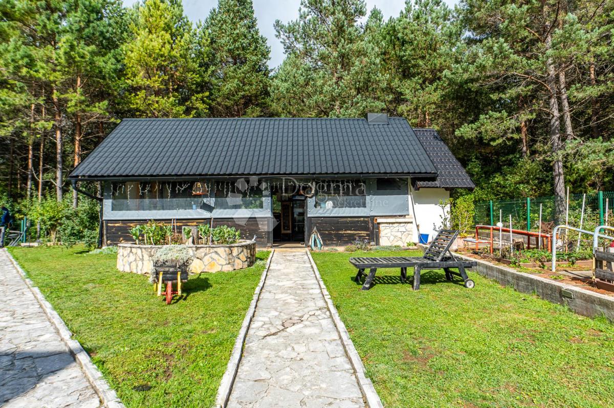 Dom Na sprzedaż - LIČKO-SENJSKA PLITVIČKA JEZERA