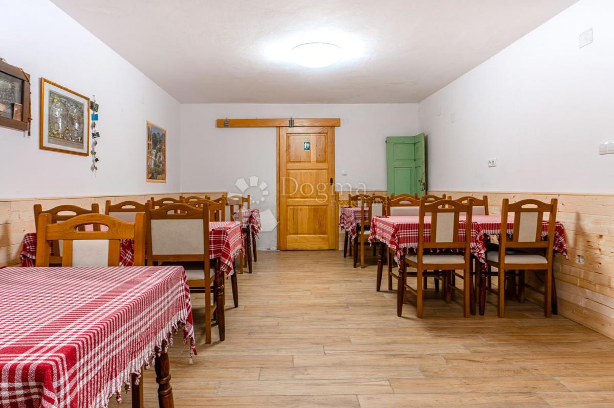 Dom Na sprzedaż - LIČKO-SENJSKA PLITVIČKA JEZERA