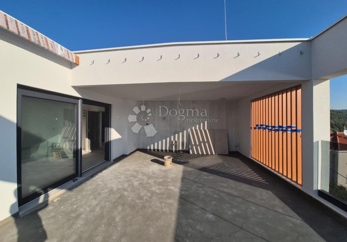 Apartment Zu verkaufen - SPLITSKO-DALMATINSKA ČIOVO