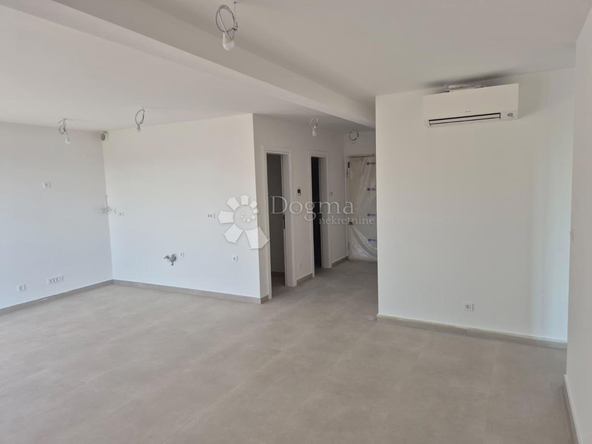 Flat For sale - SPLITSKO-DALMATINSKA ČIOVO