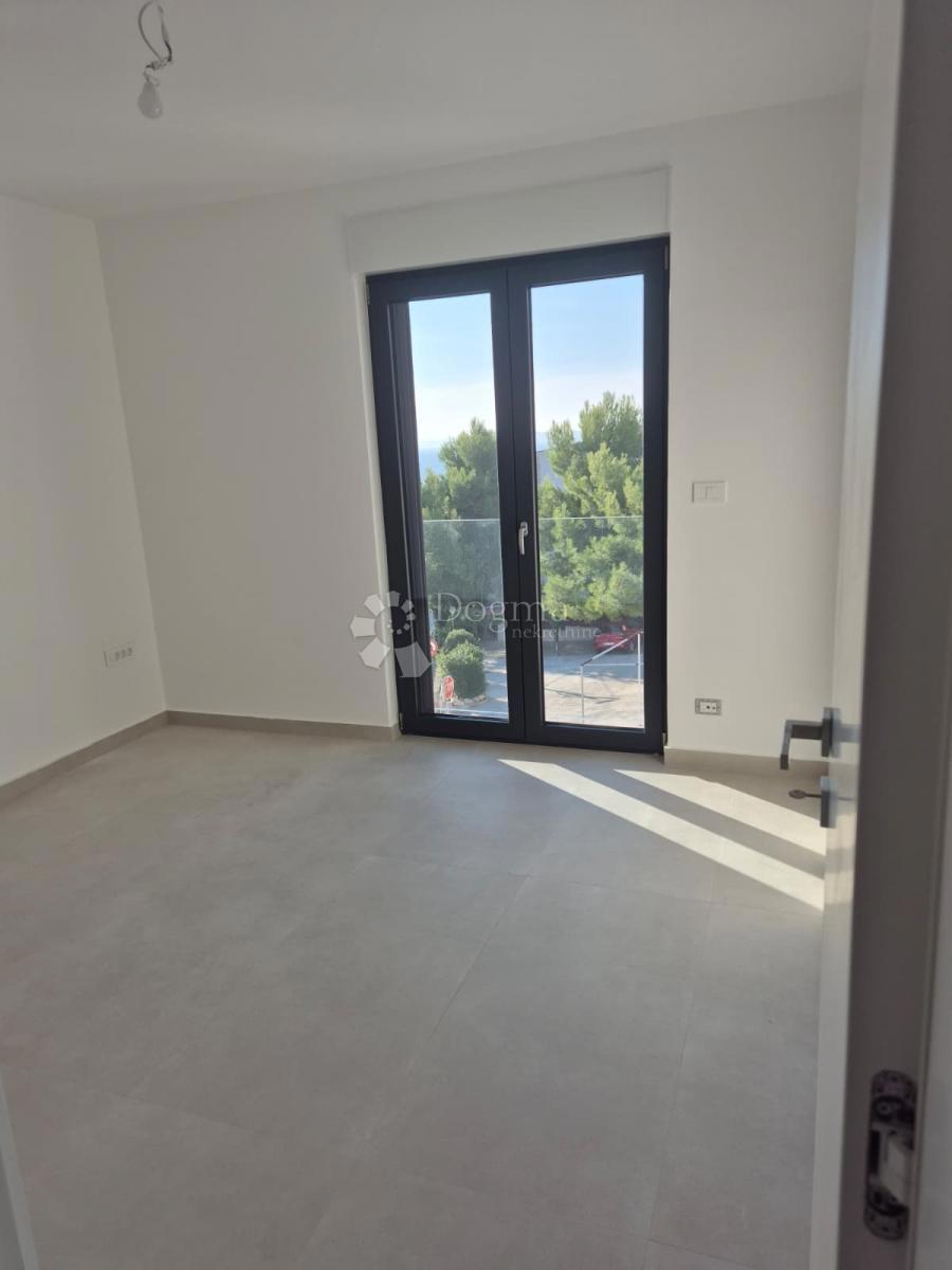 Flat For sale - SPLITSKO-DALMATINSKA ČIOVO