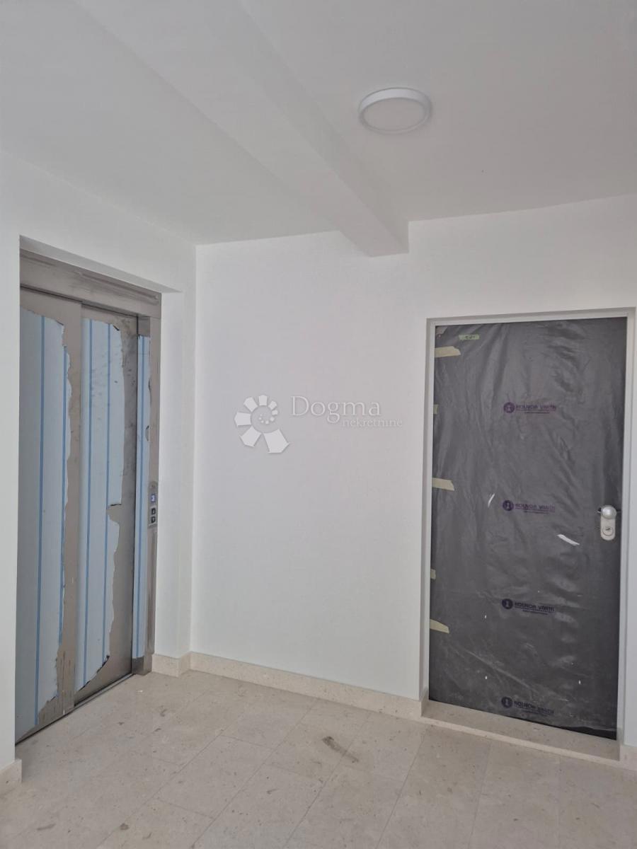 Flat For sale - SPLITSKO-DALMATINSKA ČIOVO