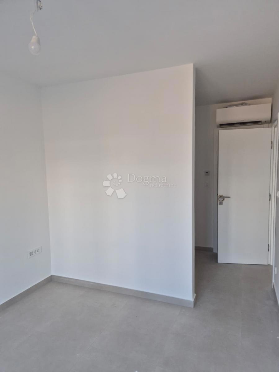 Flat For sale - SPLITSKO-DALMATINSKA ČIOVO
