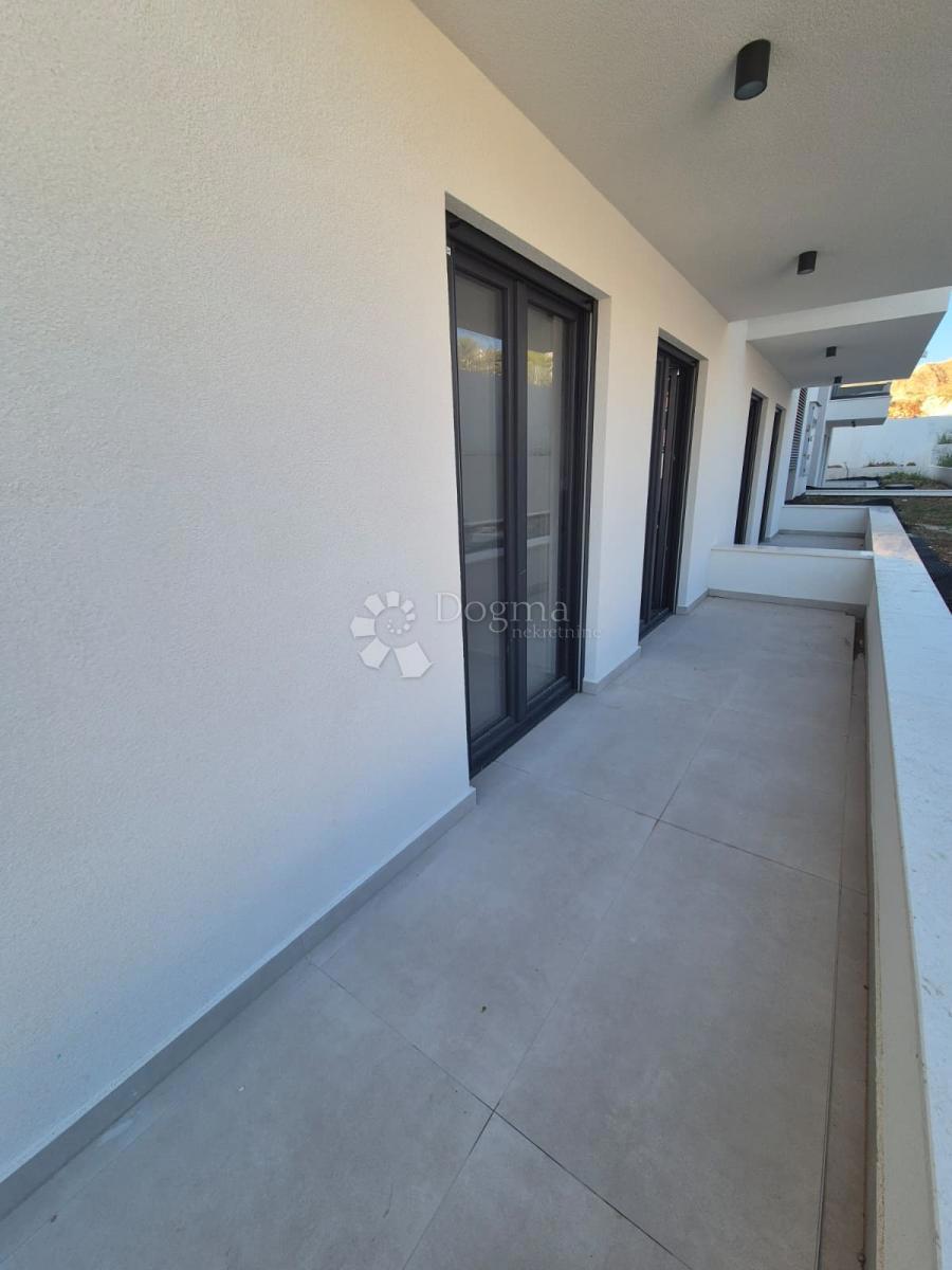 Apartment Zu verkaufen - SPLITSKO-DALMATINSKA ČIOVO