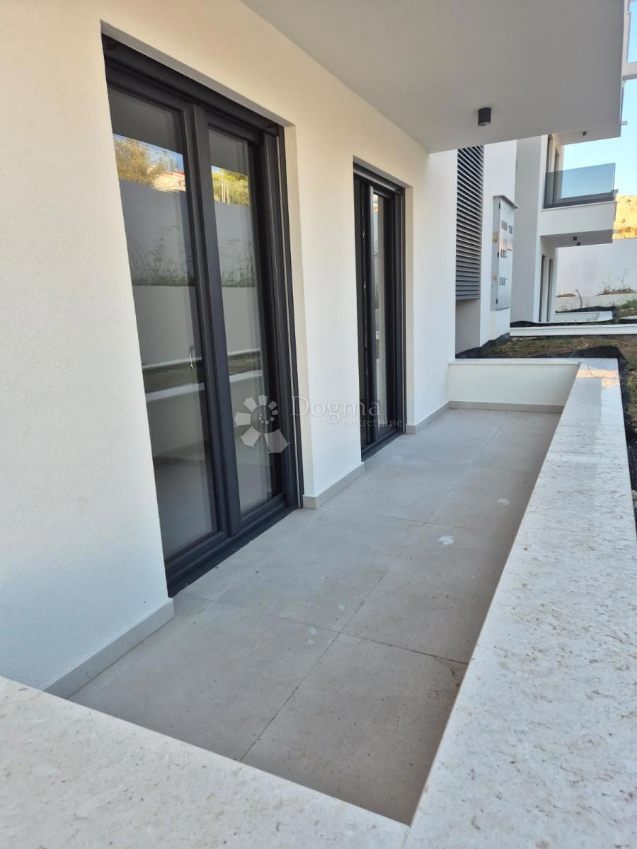 Flat For sale - SPLITSKO-DALMATINSKA ČIOVO