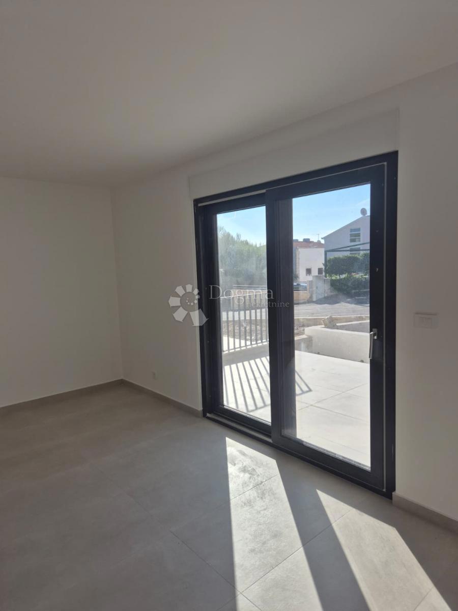 Flat For sale - SPLITSKO-DALMATINSKA ČIOVO