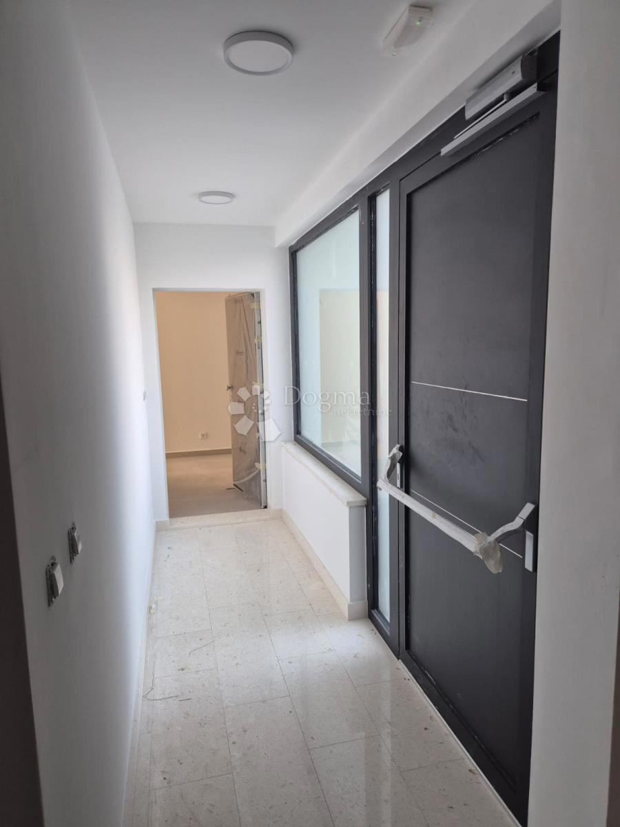 Flat For sale - SPLITSKO-DALMATINSKA ČIOVO