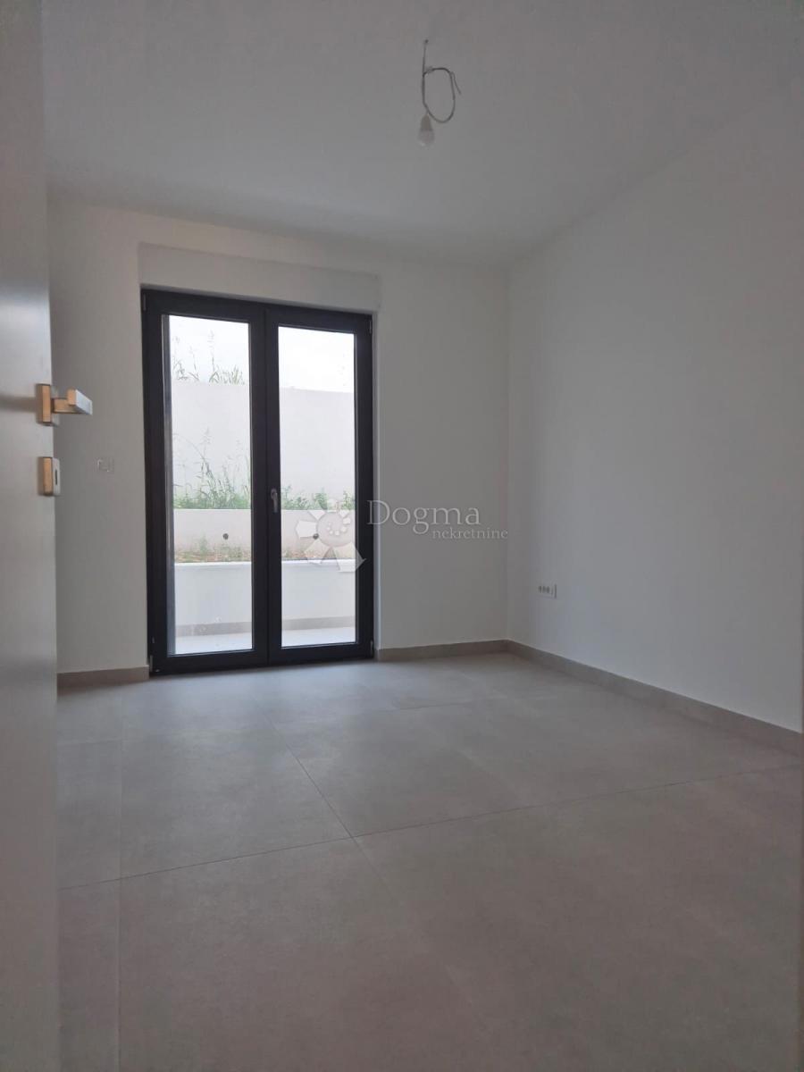 Flat For sale - SPLITSKO-DALMATINSKA ČIOVO