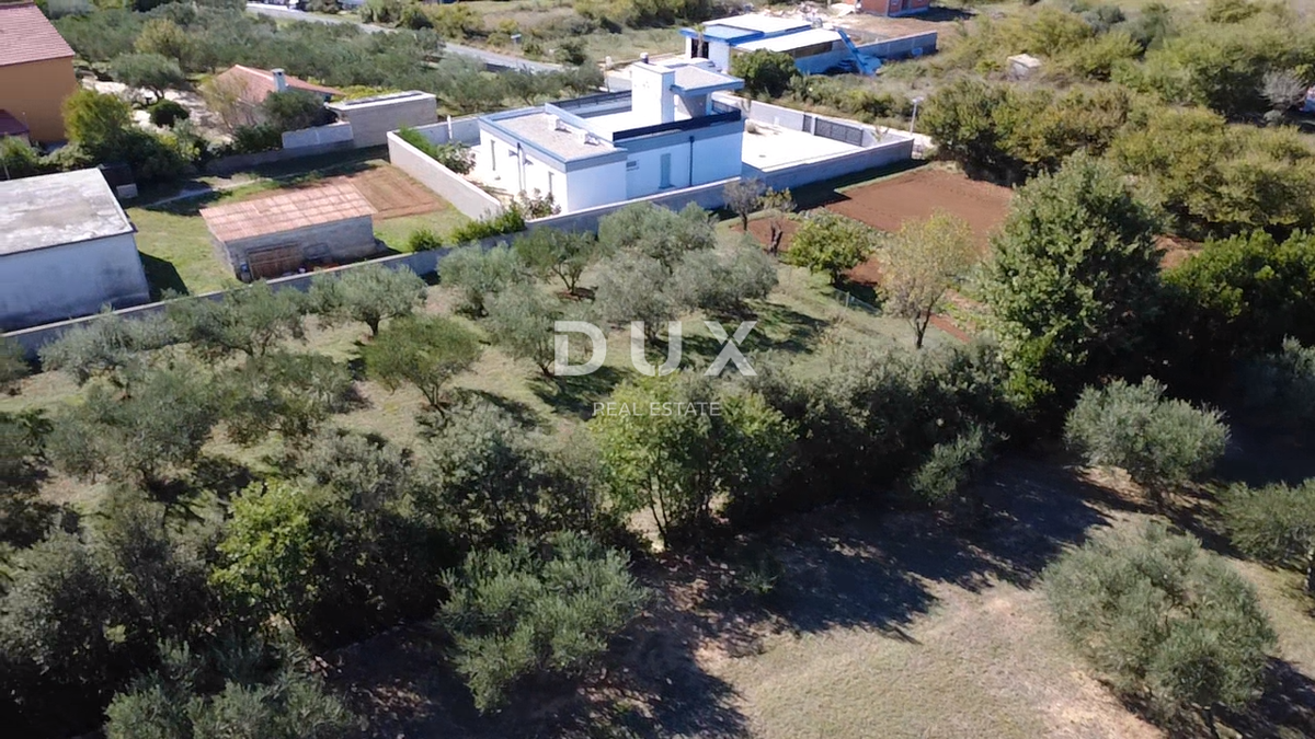 Land For sale - ZADARSKA VRSI