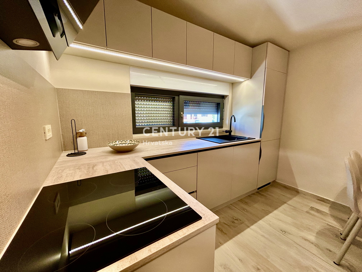 Apartma Na predaj - Istarska Umag - foto 1/22