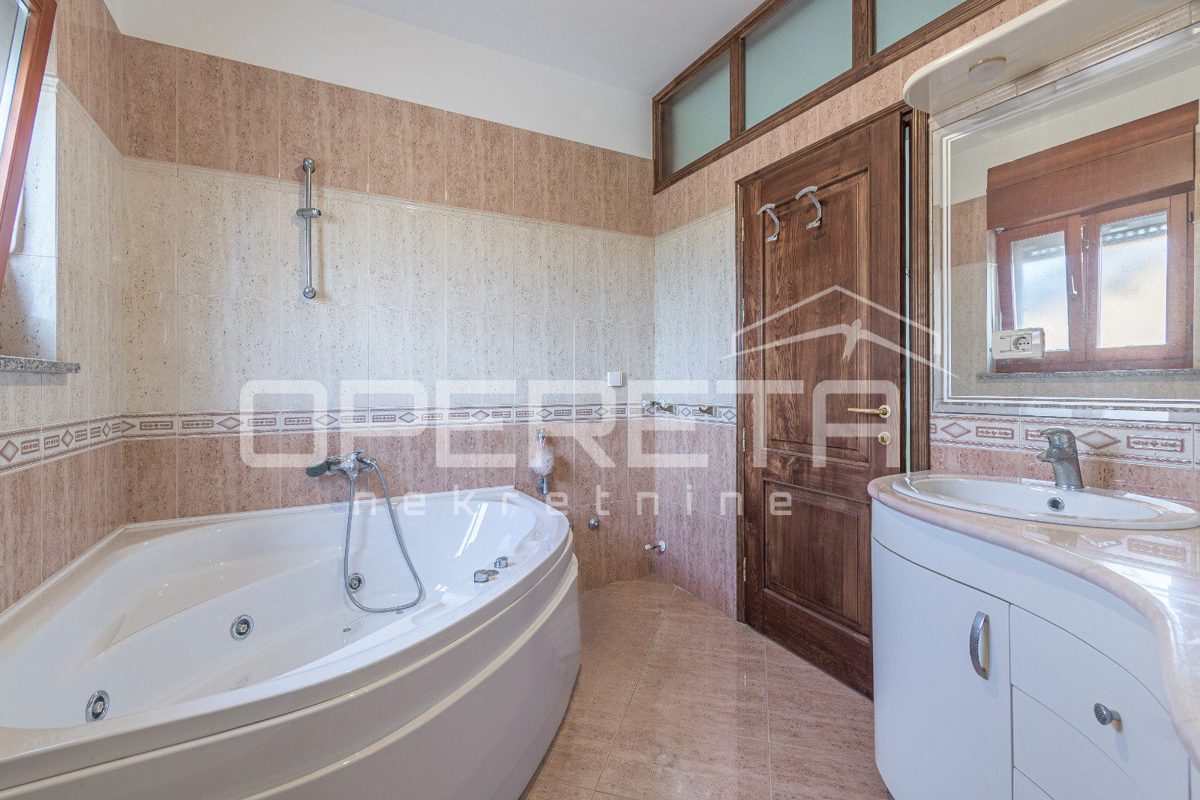 Casa In vendita - Istarska Umag - foto 5/36