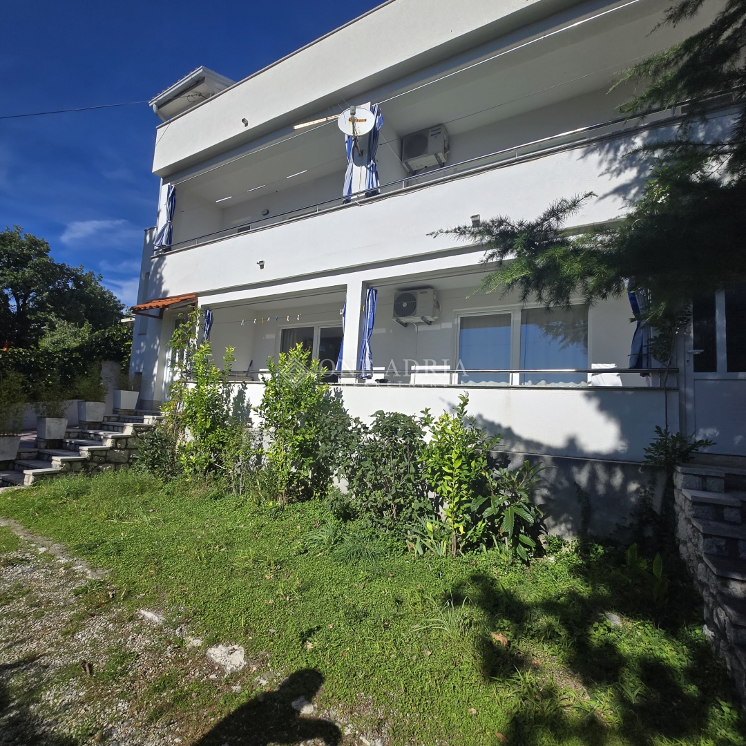 House For sale - Primorsko-goranska Novi Vinodolski - foto 1/9