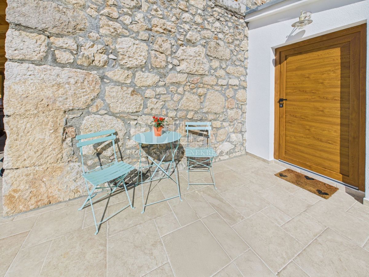 Kuća Na prodaju - PRIMORSKO-GORANSKA VINODOLSKA OPĆINA