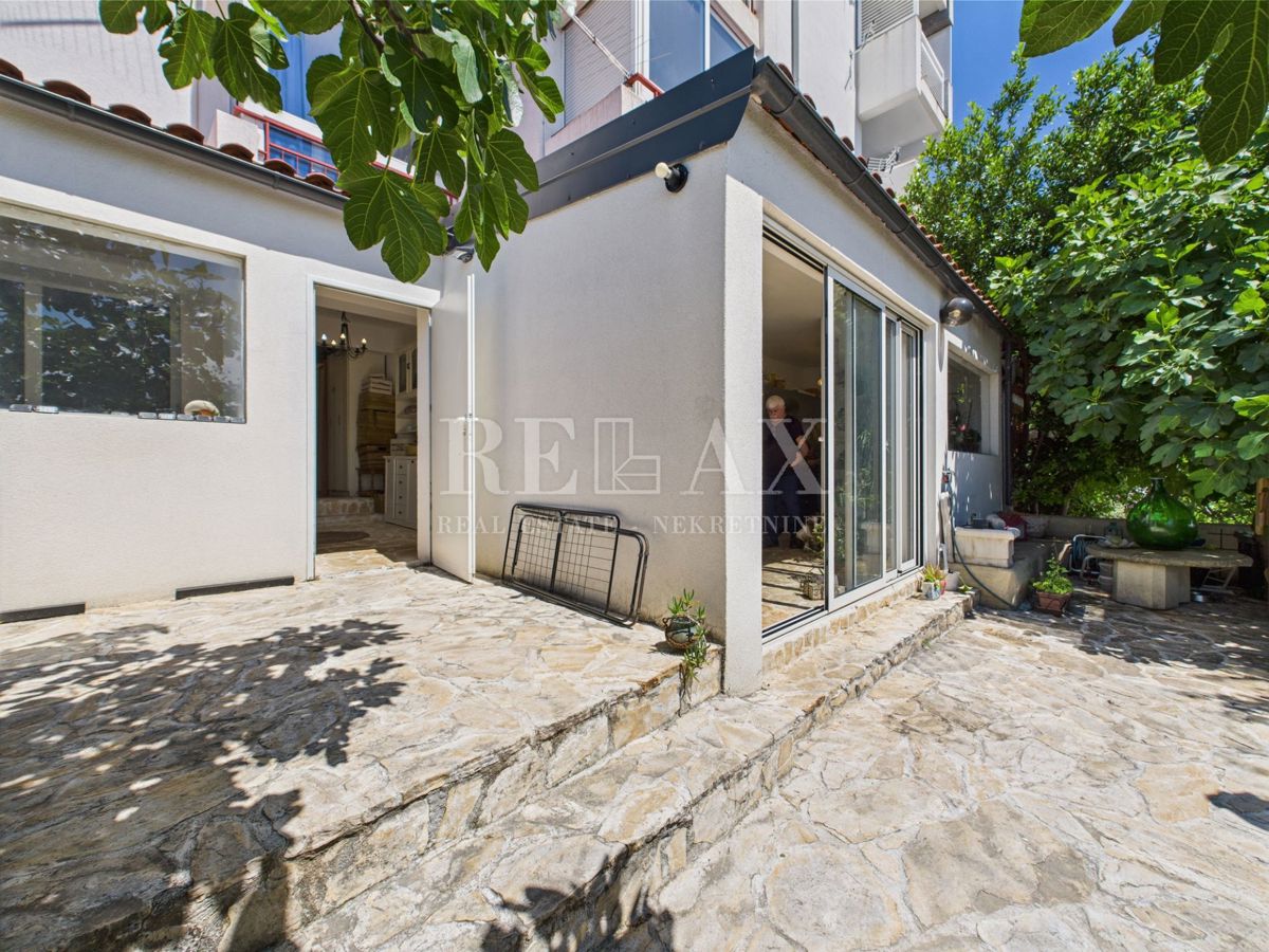 Apartmán Na predaj - PRIMORSKO-GORANSKA CRIKVENICA