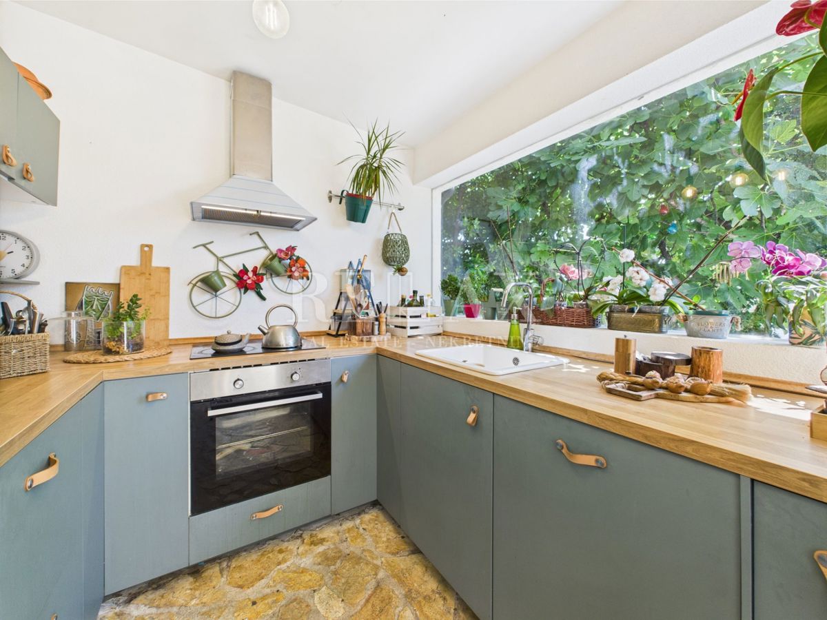 Apartmán Na predaj - PRIMORSKO-GORANSKA CRIKVENICA