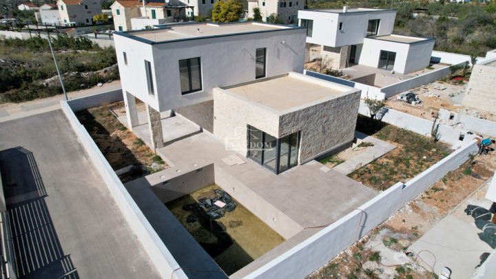 Haus Zu verkaufen - šibensko-kninska šibenik - foto 2/25