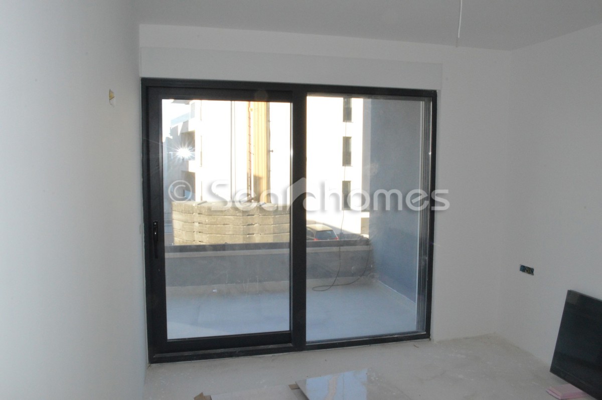 Apartma Na predaj - SPLITSKO-DALMATINSKA MAKARSKA