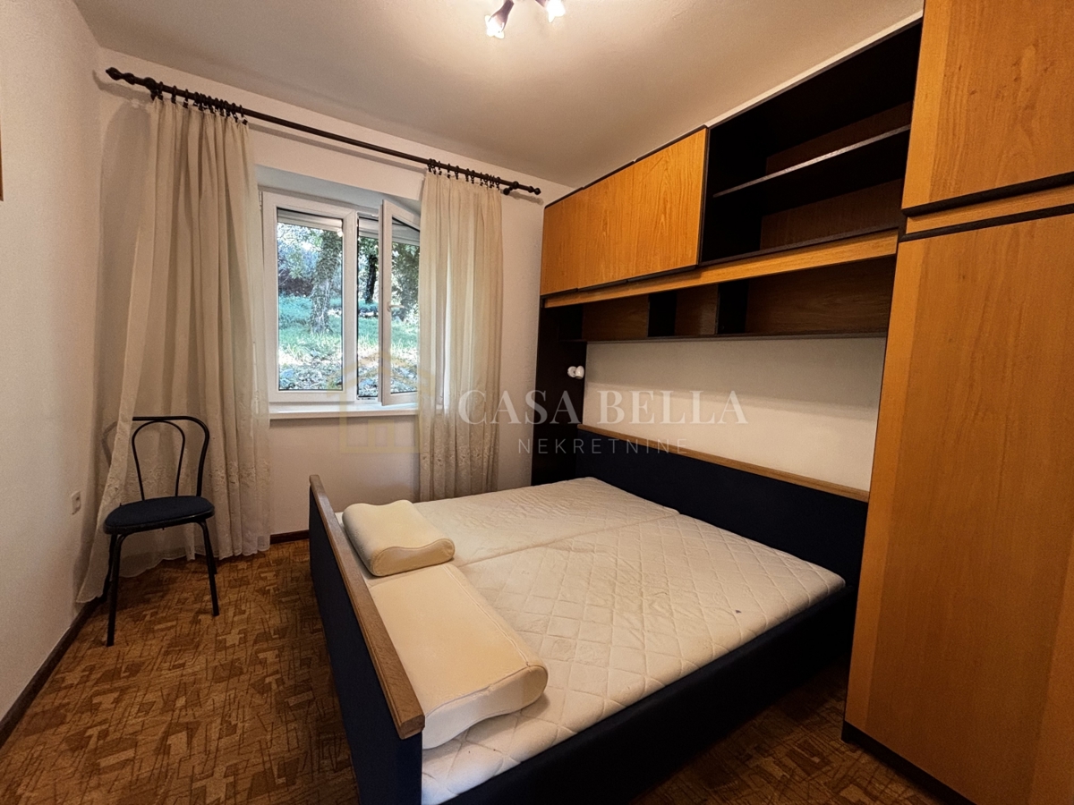 Maison À vendre - LIČKO-SENJSKA SENJ