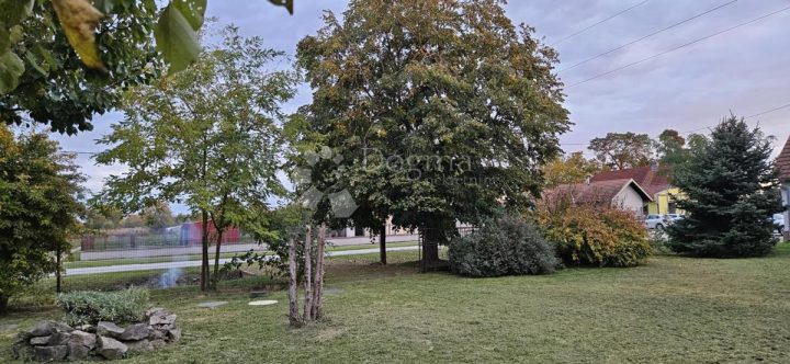 Terrain à vendre 948 m² – Bizovac