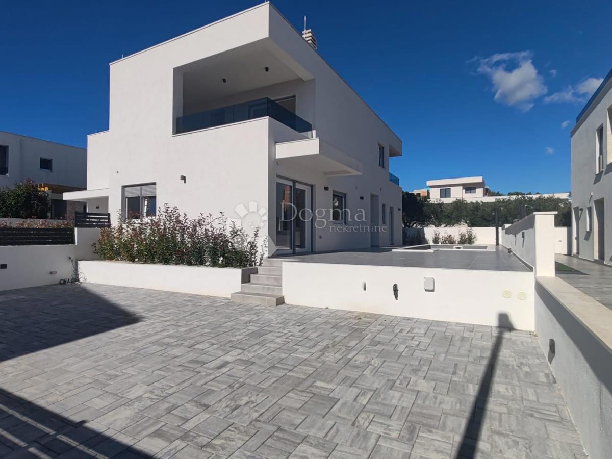 Haus Zu verkaufen - šibensko-kninska Vodice - foto 1/44