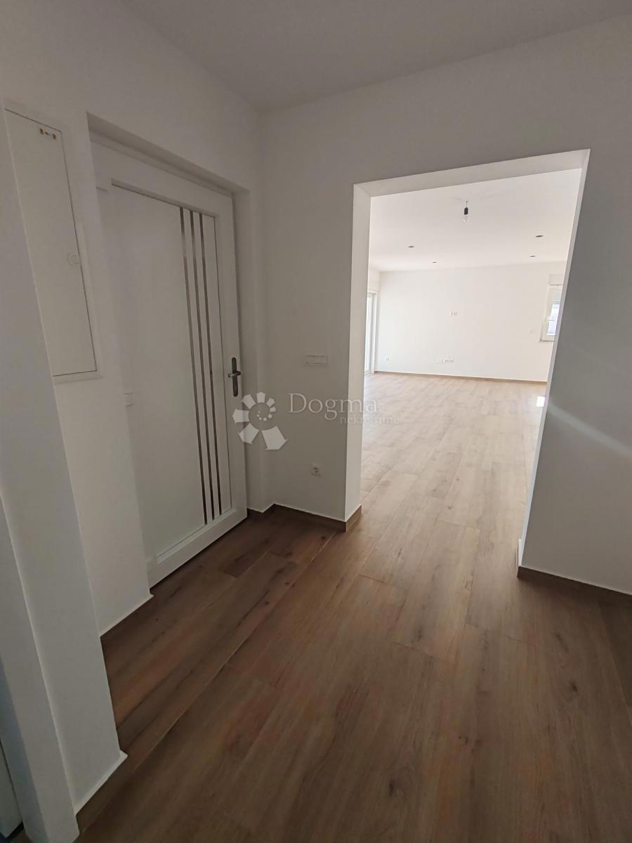 Haus Zu verkaufen - ŠIBENSKO-KNINSKA VODICE
