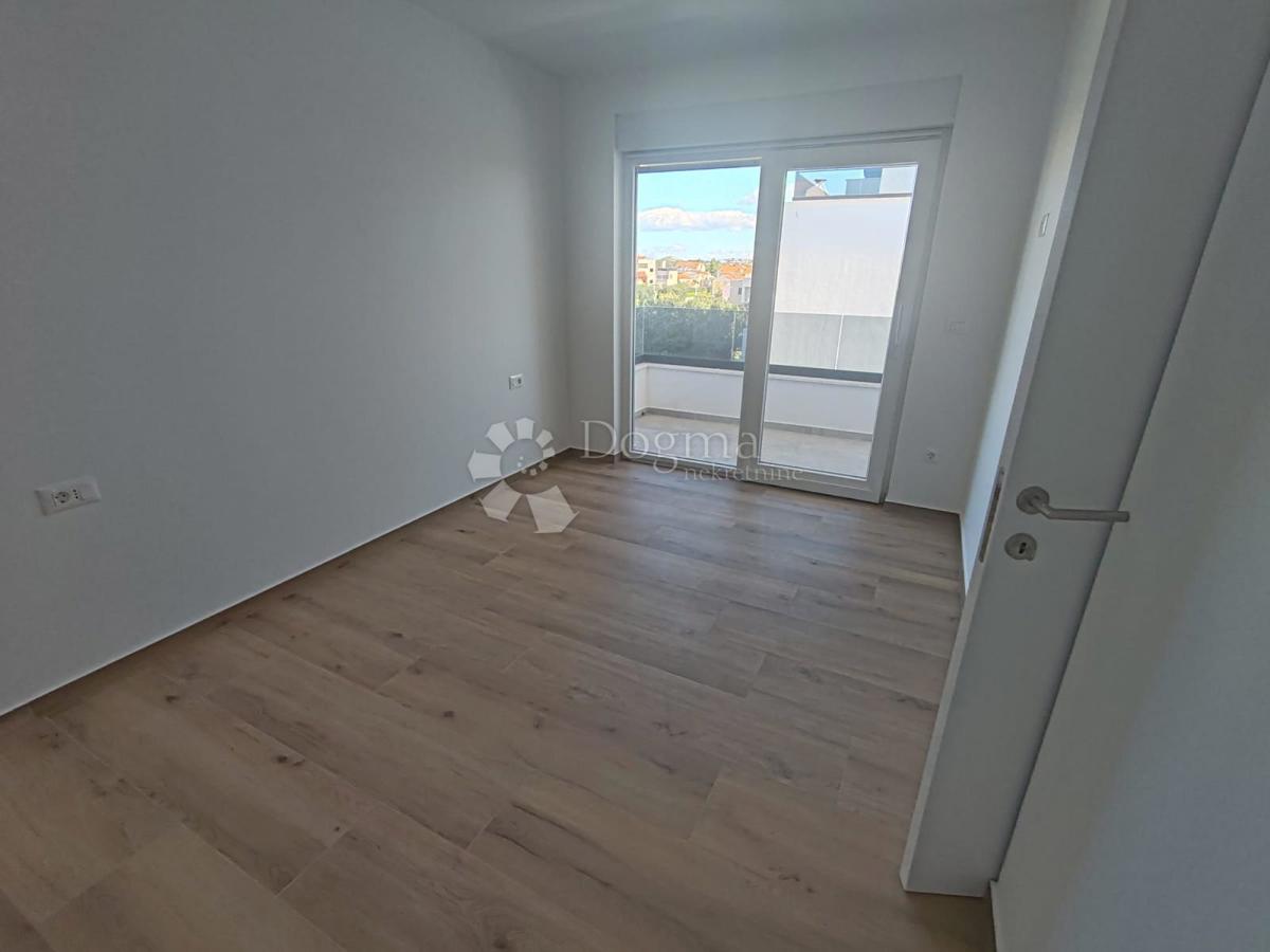 Haus Zu verkaufen - ŠIBENSKO-KNINSKA VODICE