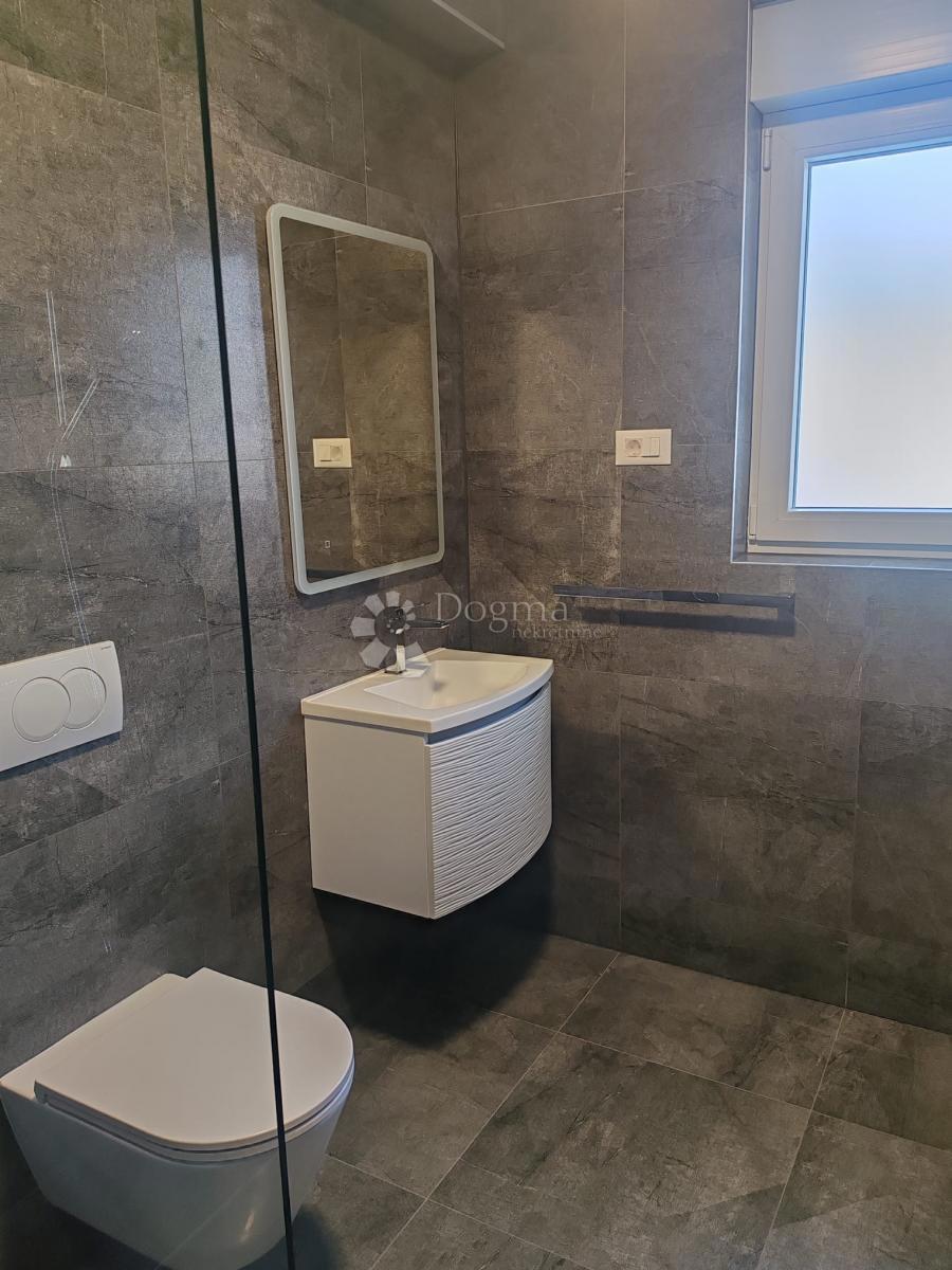 Haus Zu verkaufen - ŠIBENSKO-KNINSKA VODICE