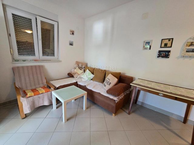 Flat For sale PAŠMAN