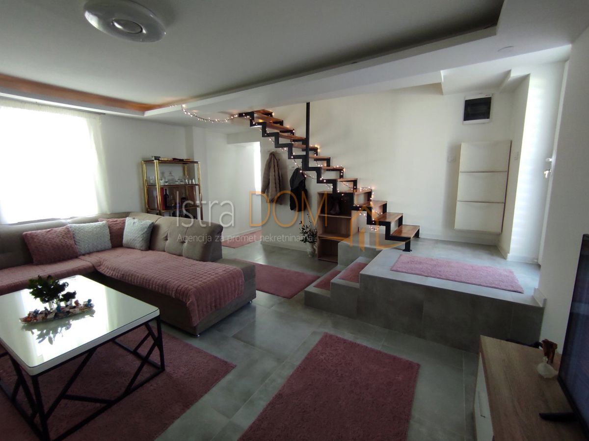 Maison À vendre - Istarska Ližnjan - foto 1/27