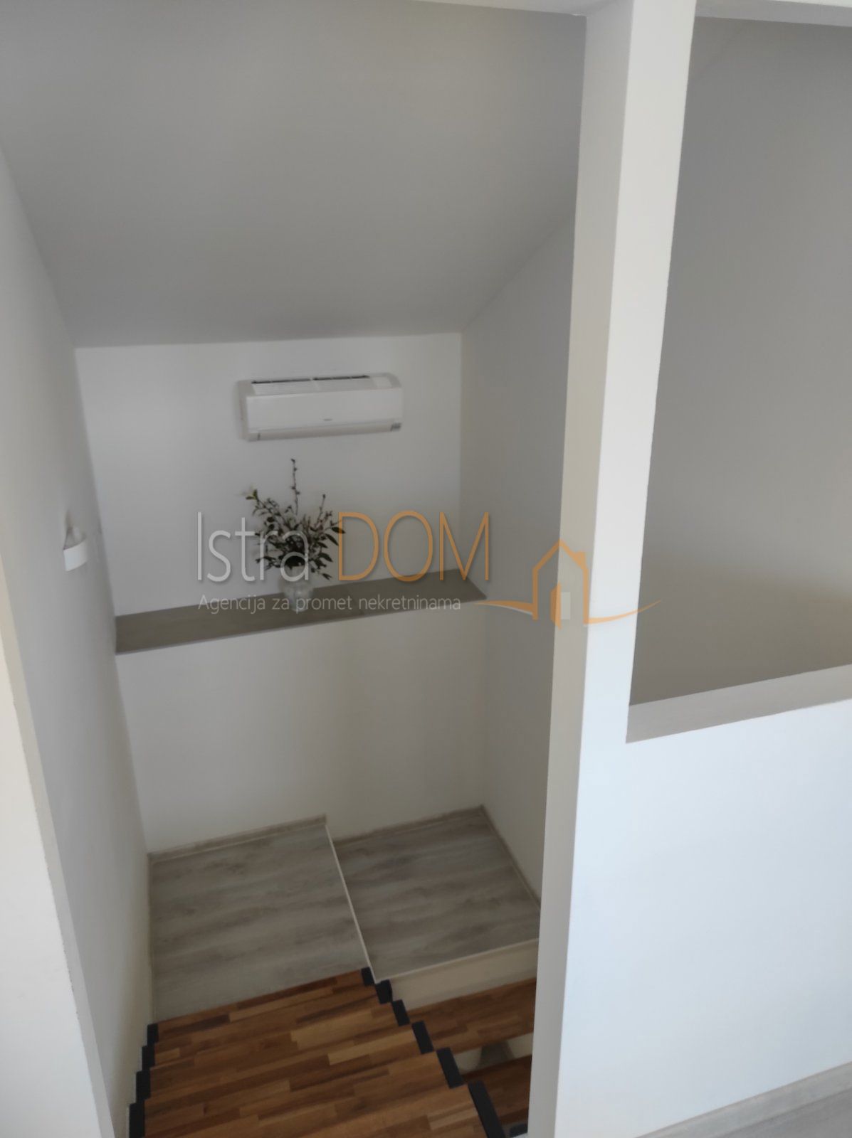 Maison À vendre - ISTARSKA LIŽNJAN