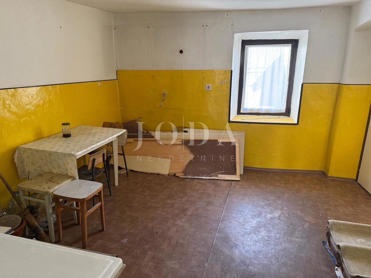 Flat For sale - LIČKO-SENJSKA SENJ