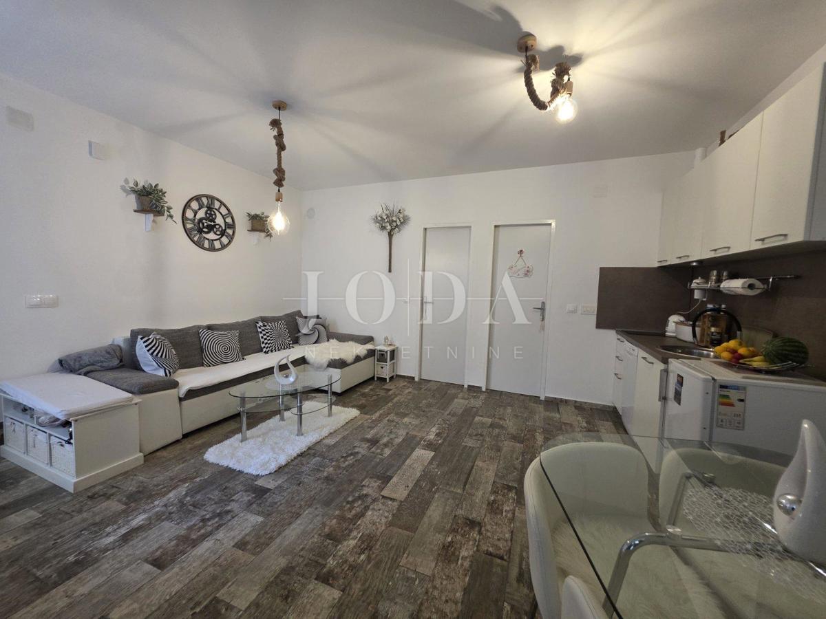Apartmán Na predaj - LIČKO-SENJSKA SENJ